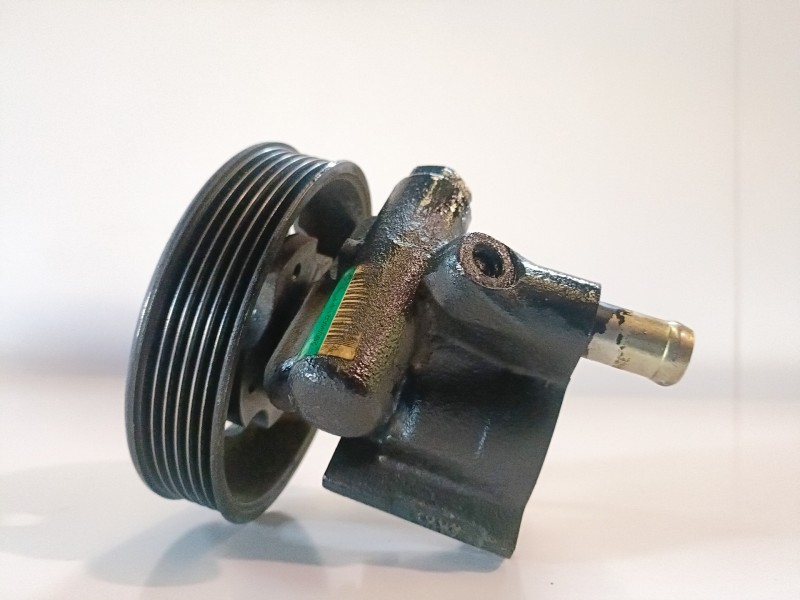 Recambio de bomba direccion para renault laguna ii grandtour (kg0) l7x731 referencia OEM IAM 9644538980  