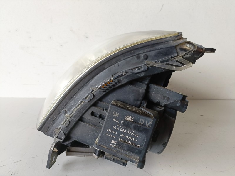 Recambio de faro izquierdo para opel vectra c berlina y22dtr referencia OEM IAM   
