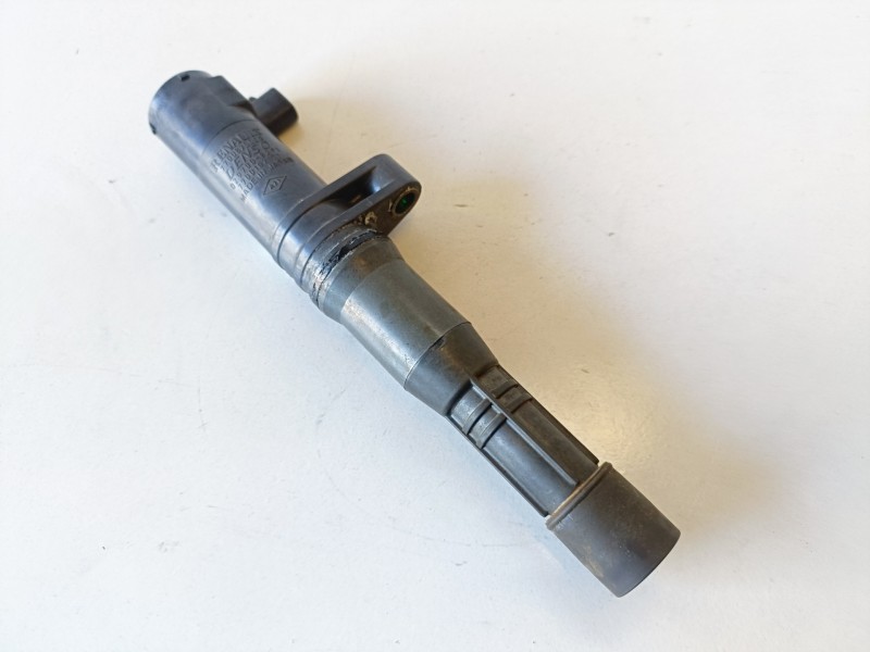 Recambio de bobina encendido para renault megane ii berlina 5p k4m760 referencia OEM IAM 7700875000  