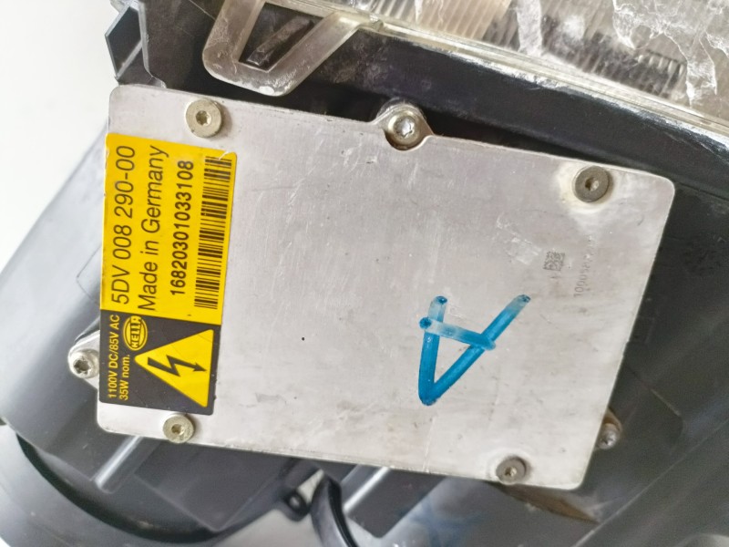 Recambio de faro derecho para opel vectra c berlina y22dtr referencia OEM IAM   