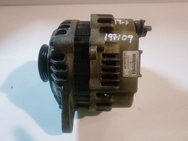 Recambio de alternador para mitsubishi montero pinin io (h60/h70) 4g94 referencia OEM IAM MD360635  