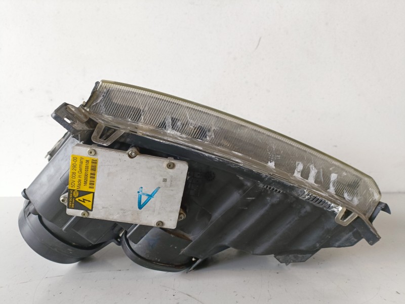 Recambio de faro derecho para opel vectra c berlina y22dtr referencia OEM IAM   