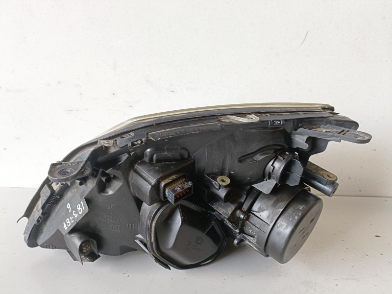 Recambio de faro derecho para opel vectra c berlina y22dtr referencia OEM IAM   