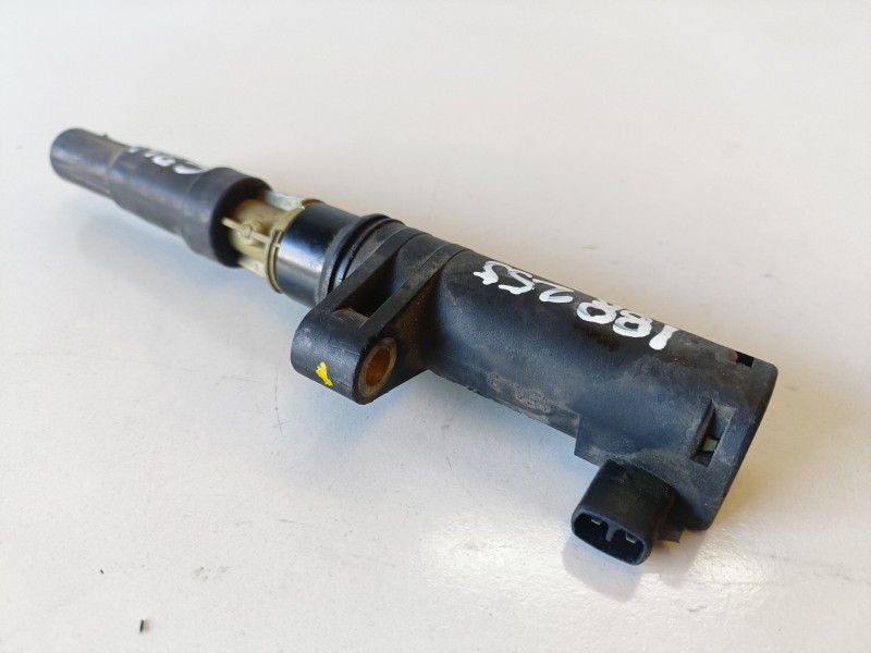 Recambio de bobina encendido para renault megane ii berlina 5p k4m760 referencia OEM IAM 7700113357A  