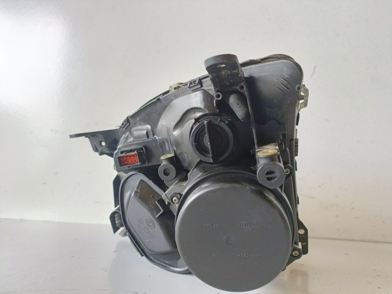 Recambio de faro derecho para opel vectra c berlina y22dtr referencia OEM IAM   