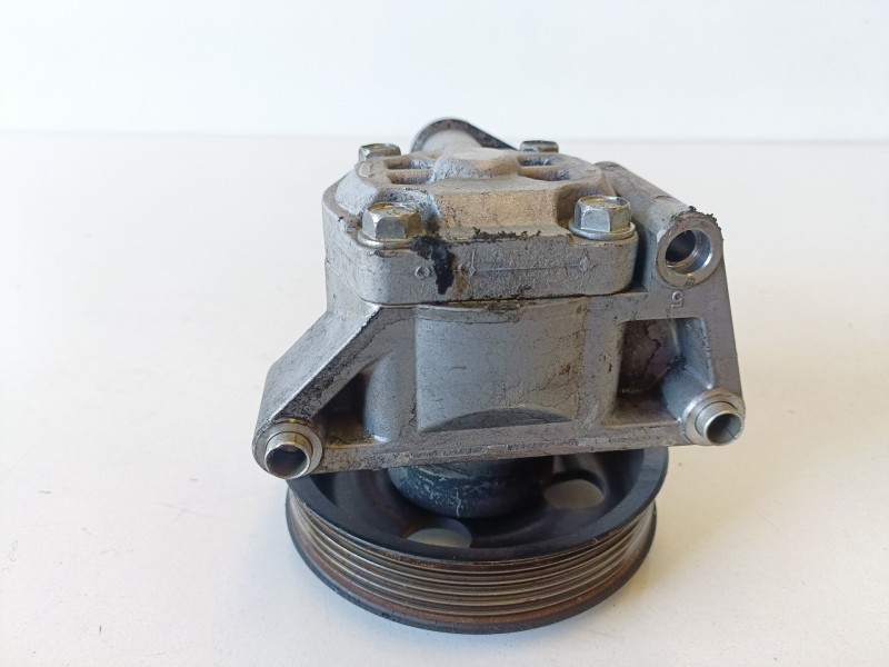 Recambio de bomba direccion para ford mondeo berlina (ca2) qyba referencia OEM IAM 6G913A696CD  
