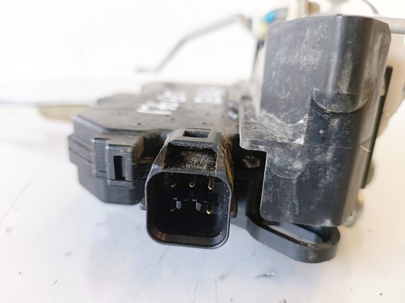 Recambio de cerradura puerta delantera izquierda para mitsubishi outlander (cu0w) 4g63 referencia OEM IAM   