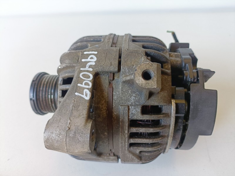 Recambio de alternador para saab 9-5 berlina d308l referencia OEM IAM 0124525019  