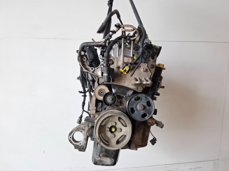 Recambio de motor completo para fiat iii evo punto (199) 199a2000 referencia OEM IAM 199A2000  