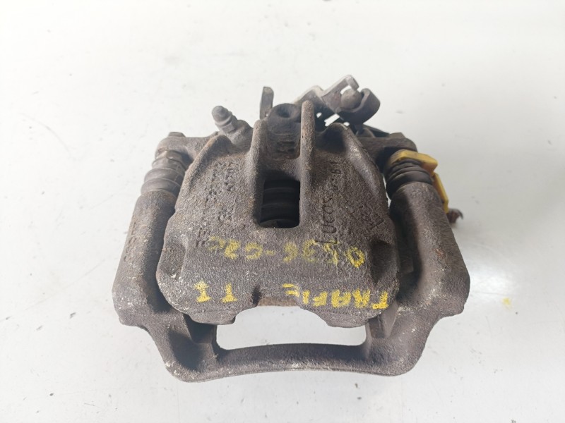 Recambio de pinza de freno trasera izquierda para renault trafic ii furgón m9r786 referencia OEM IAM   