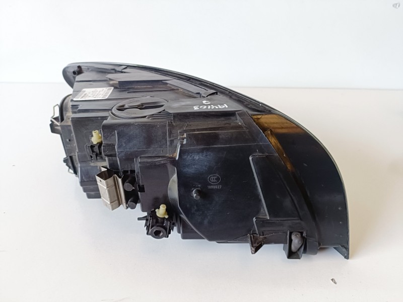 Recambio de faro izquierdo para volvo s40 berlina referencia OEM IAM 31265694LH  