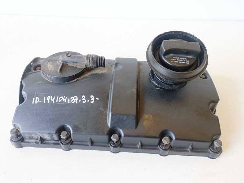 Recambio de tapa balancines para seat ibiza (6l1) atd referencia OEM IAM 038103469S  