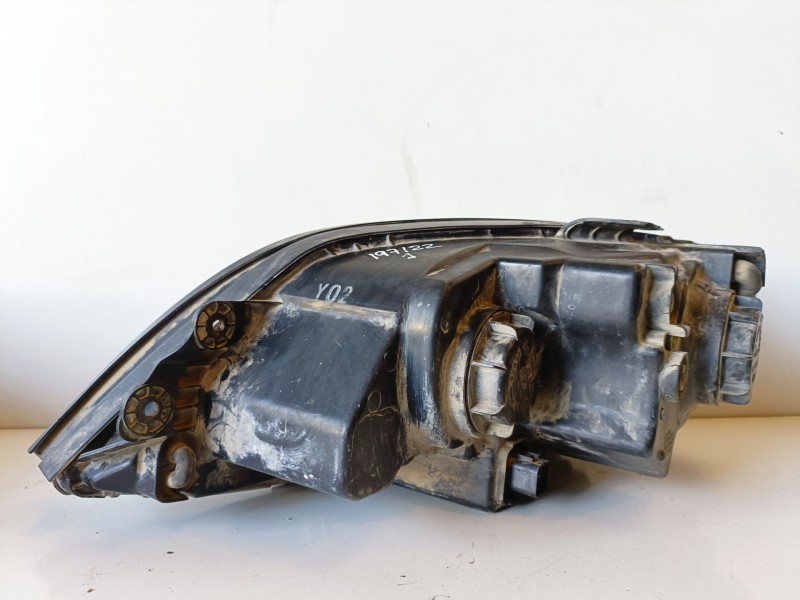 Recambio de faro derecho para kia sorento (bl) d4cb referencia OEM IAM   