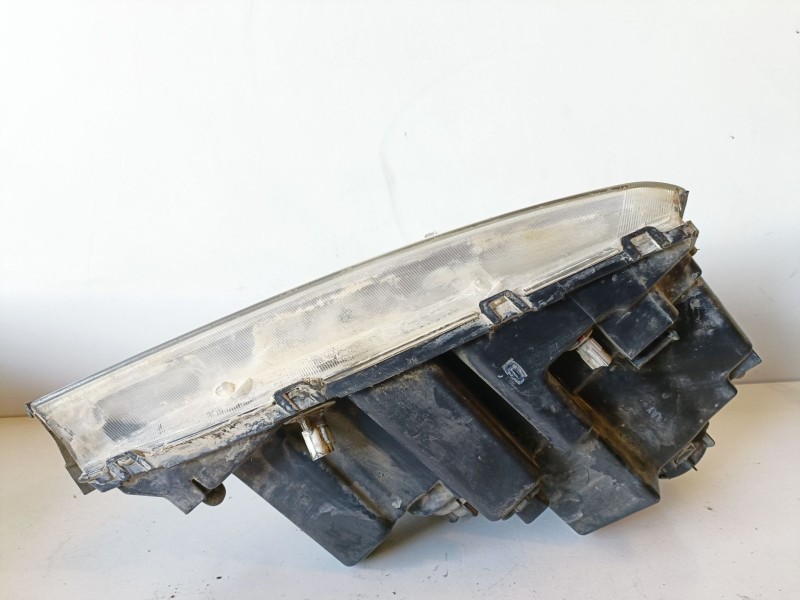 Recambio de faro izquierdo para kia sorento (bl) d4cb referencia OEM IAM   