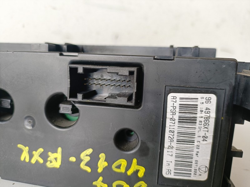 Recambio de mando climatizador para peugeot 207 9hx referencia OEM IAM 96497866XT  
