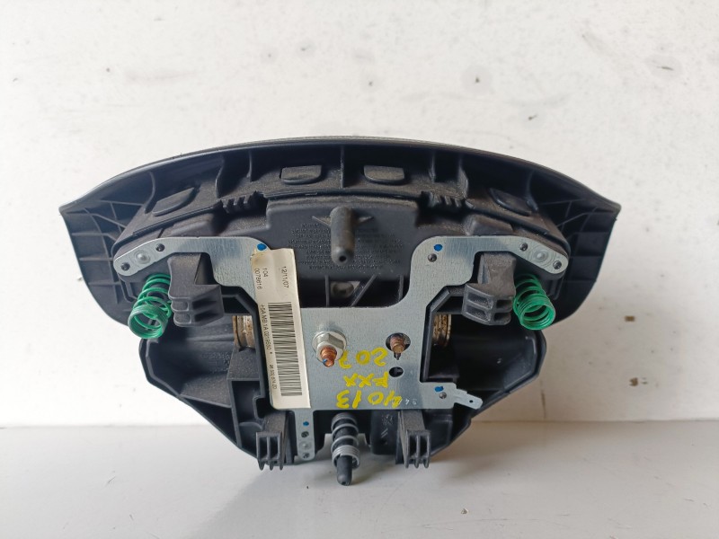 Recambio de airbag delantero izquierdo para peugeot 207 9hx referencia OEM IAM 96500674ZD  