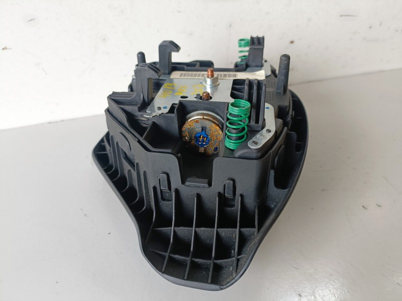 Recambio de airbag delantero izquierdo para peugeot 207 9hx referencia OEM IAM 96500674ZD  