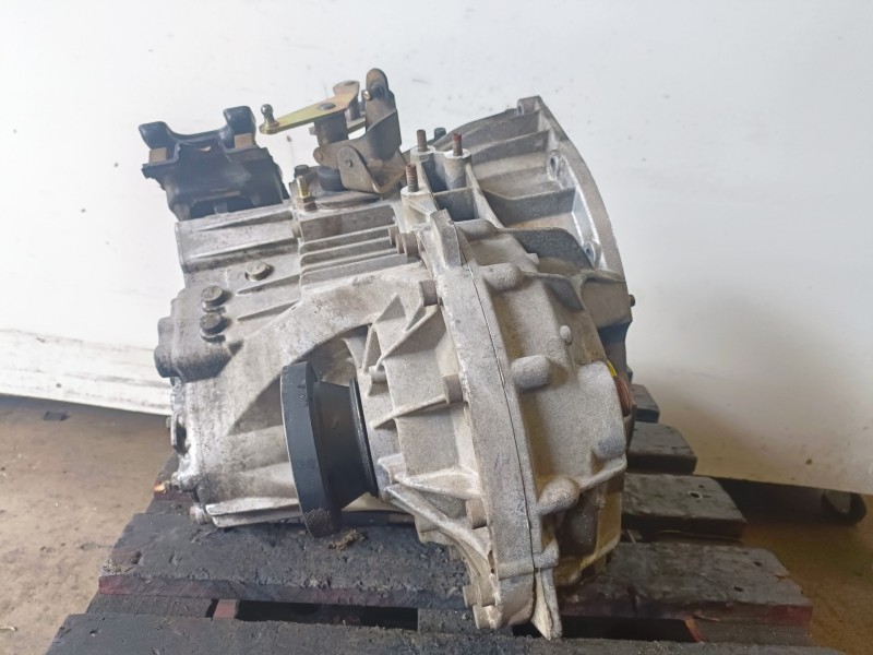 Recambio de caja cambios para mercedes-benz vito furgón (638) 611980 referencia OEM IAM A6382602200  