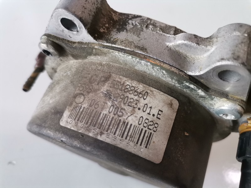 Recambio de depresor freno / bomba vacio para opel zafira b z19dth referencia OEM IAM 55188660/72902301E  