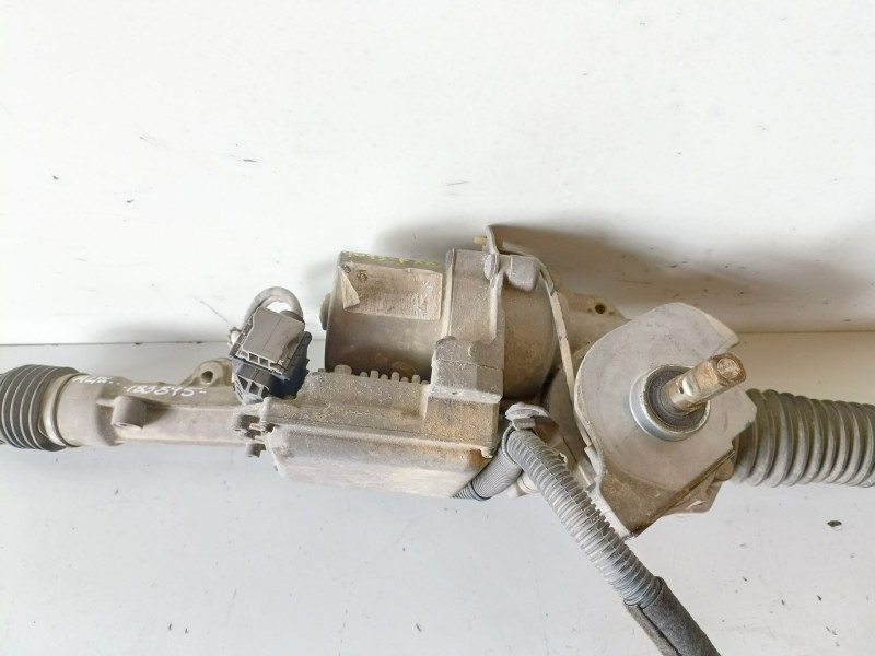 Recambio de cremallera direccion para peugeot 207 9hx referencia OEM IAM 6700001531B  