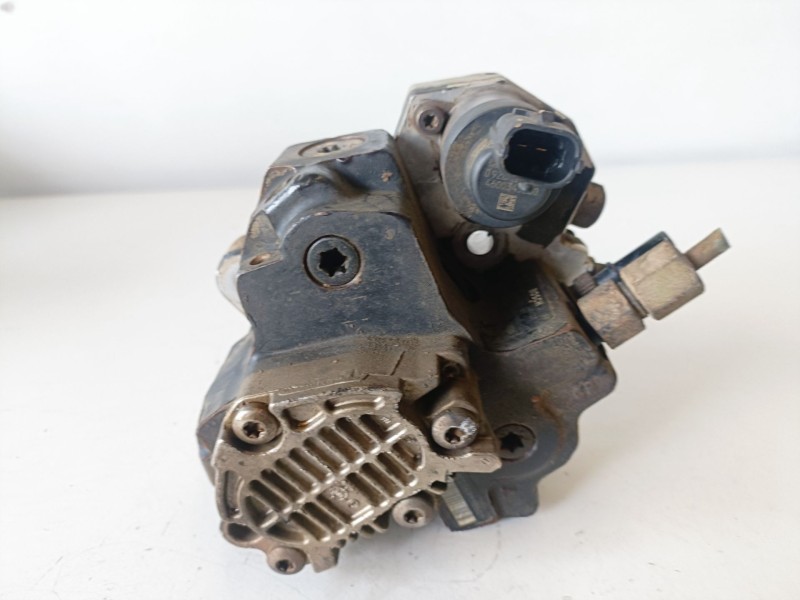 Recambio de bomba inyeccion para kia sorento (bl) d4cb referencia OEM IAM 0445010101  