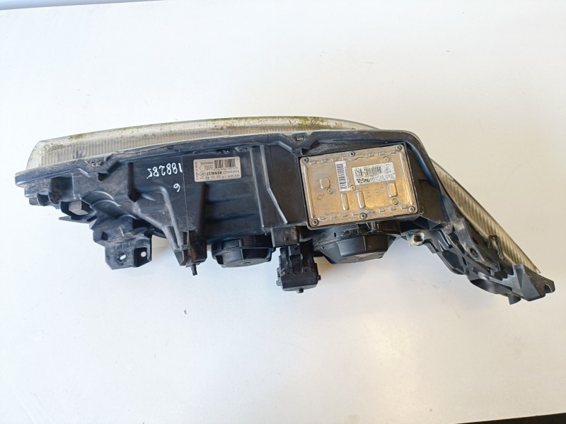Recambio de faro izquierdo para renault laguna ii grandtour (kg0) l7x731 referencia OEM IAM 8200163323  