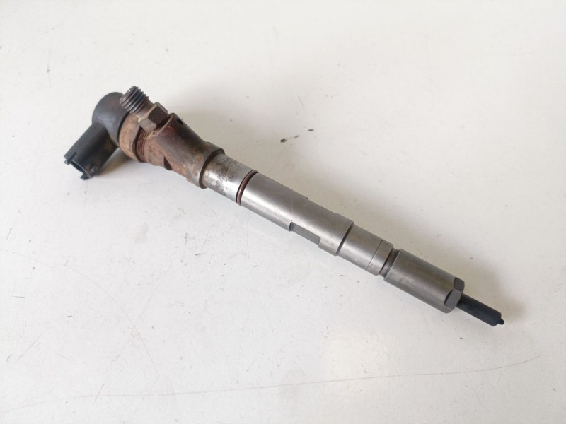 Recambio de inyector para kia sorento (bl) d4cb referencia OEM IAM 0445110186  