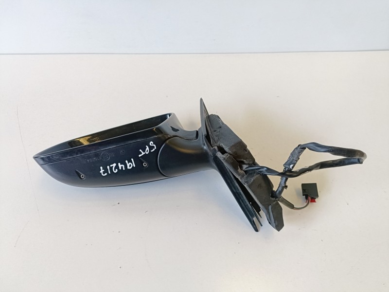 Recambio de retrovisor izquierdo para audi a3 (8p1) bkd referencia OEM IAM 010754  