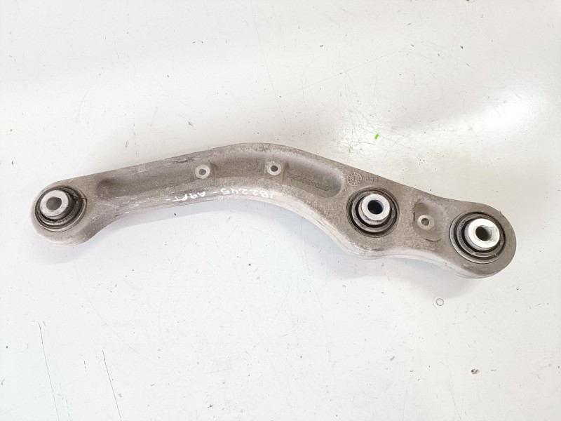 Recambio de brazo suspension inferior trasero izquierdo para audi a8 (4e) bvn referencia OEM IAM 4E0505361  