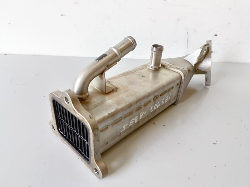 Recambio de enfriador egr para ford ranger (tke) qj2r referencia OEM IAM BB3Q9F464BD  