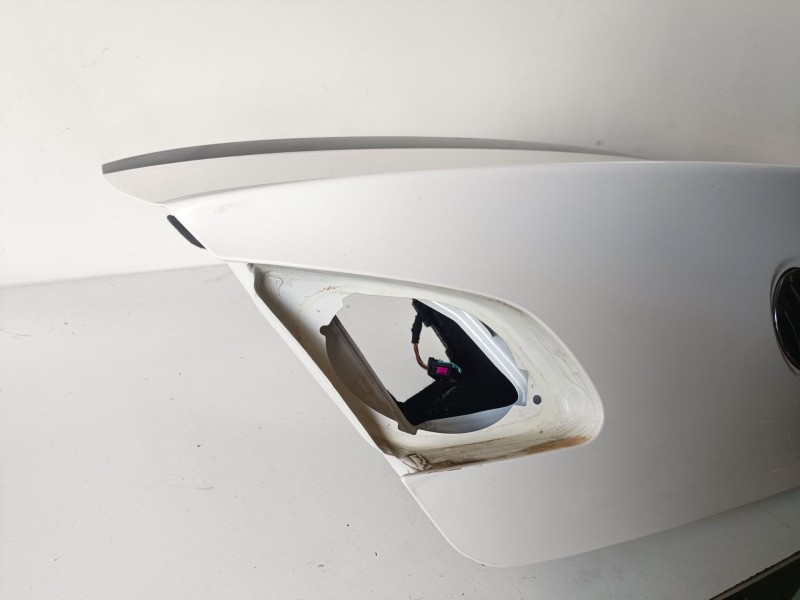 Recambio de tapa maletero para volkswagen passat cc (357) cffb referencia OEM IAM   
