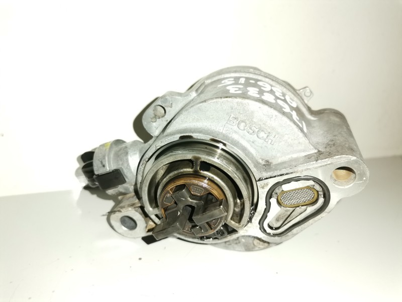 Recambio de depresor freno / bomba vacio para peugeot 207 9hx referencia OEM IAM D1562B  