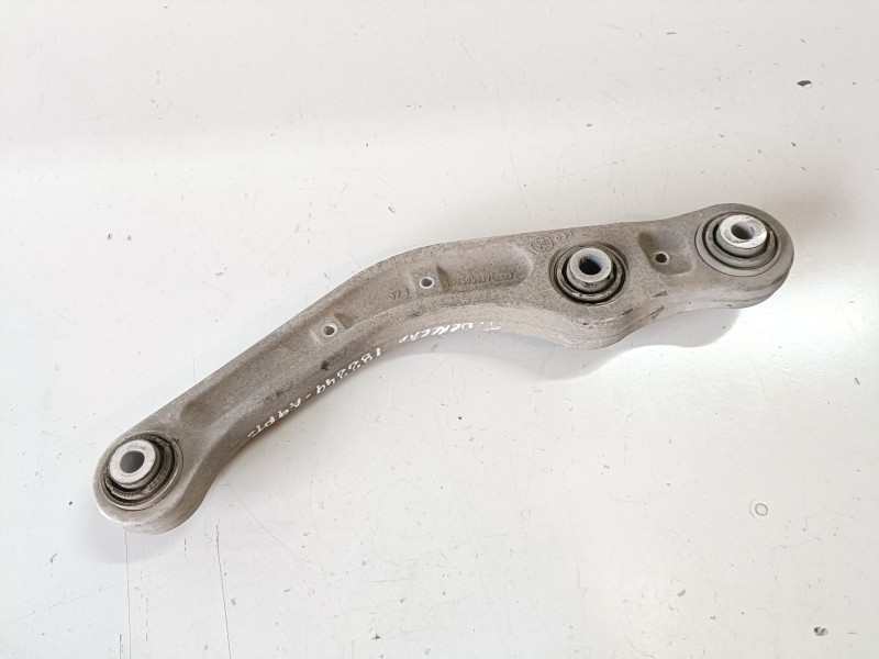 Recambio de brazo suspension inferior trasero derecho para audi a8 (4e) bvn referencia OEM IAM 4E0505361  