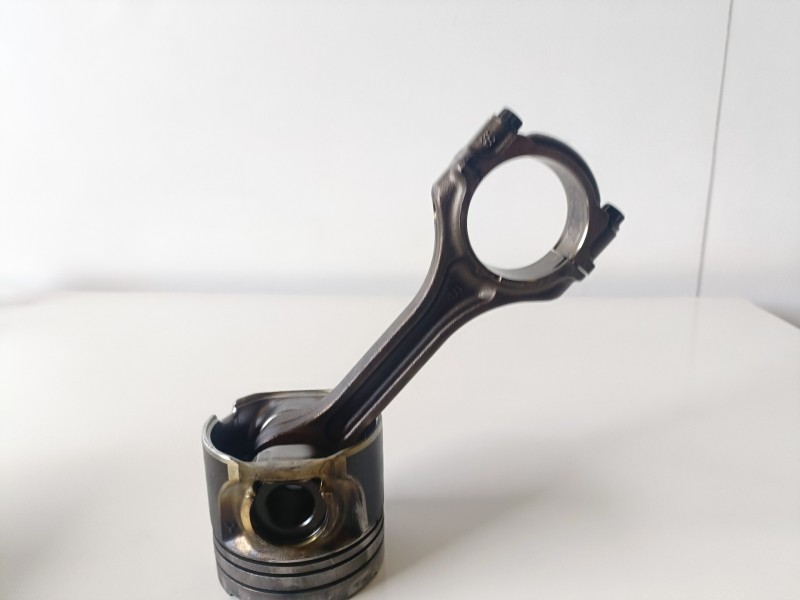 Recambio de piston para mitsubishi asx (ga0w) 4n13 referencia OEM IAM   