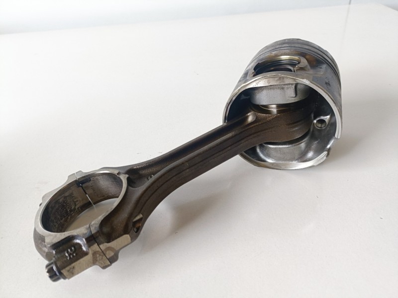 Recambio de piston para mitsubishi asx (ga0w) 4n13 referencia OEM IAM   