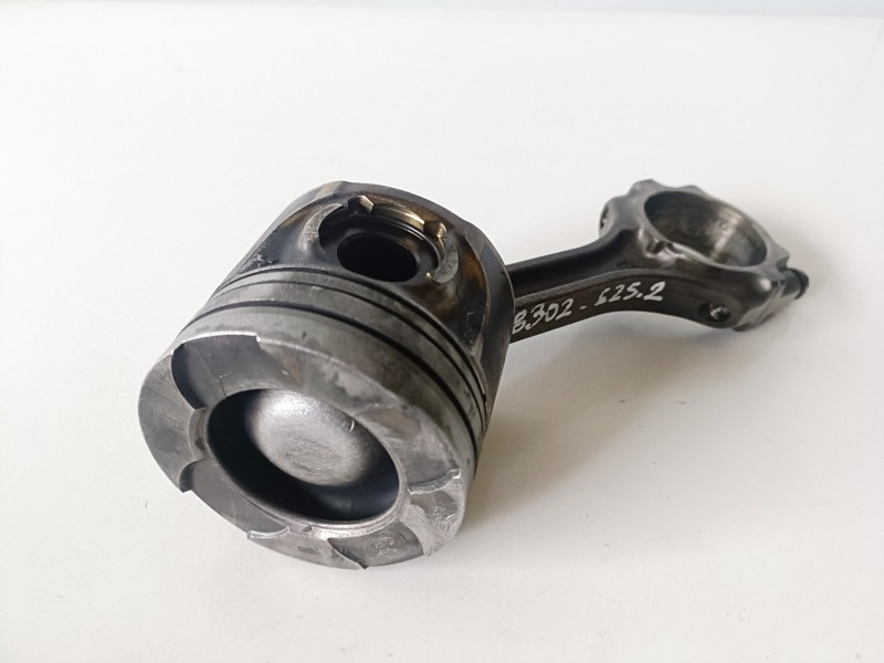 Recambio de piston para mitsubishi asx (ga0w) 4n13 referencia OEM IAM   