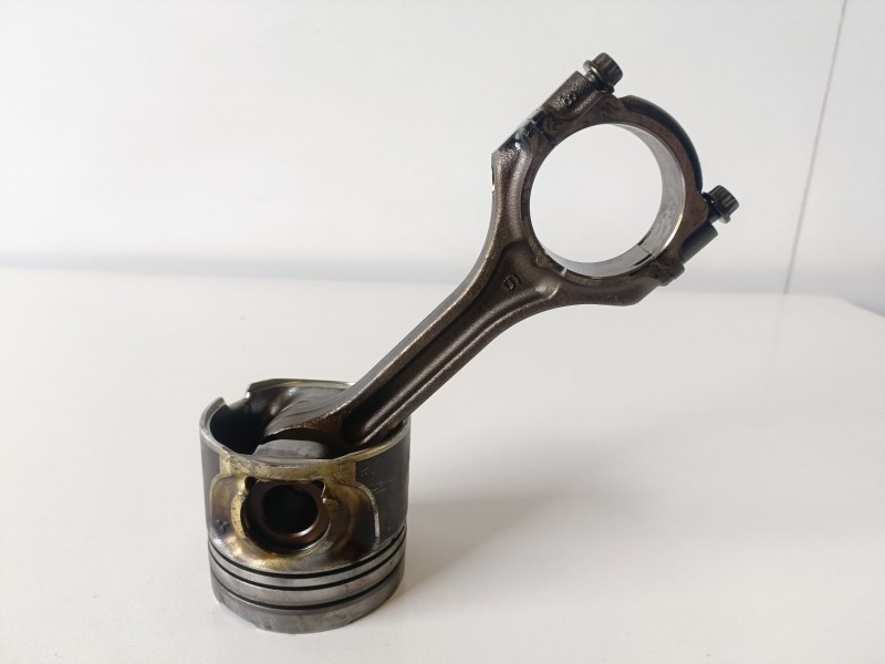 Recambio de piston para mitsubishi asx (ga0w) 4n13 referencia OEM IAM   