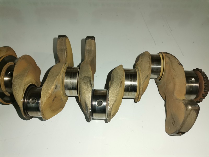 Recambio de cigueñal para peugeot 207 8fs referencia OEM IAM 75347334  