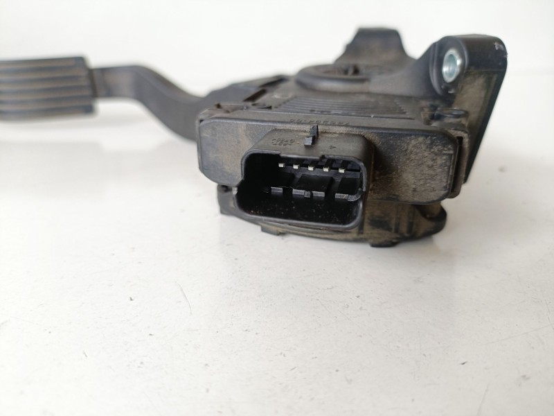 Recambio de pedal acelerador para peugeot 207 sw kfv referencia OEM IAM 968280578000  