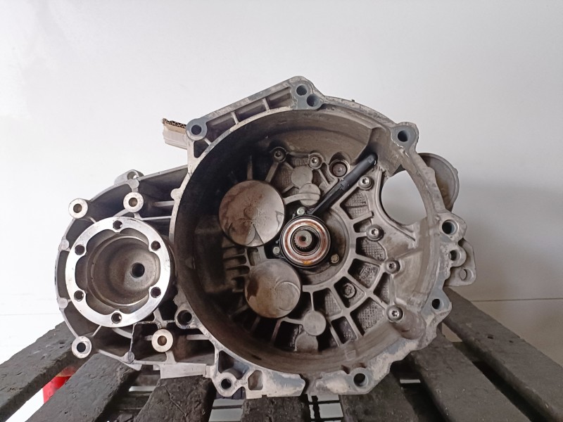 Recambio de caja cambios para volkswagen passat variant (3c5) bkp referencia OEM IAM KON  