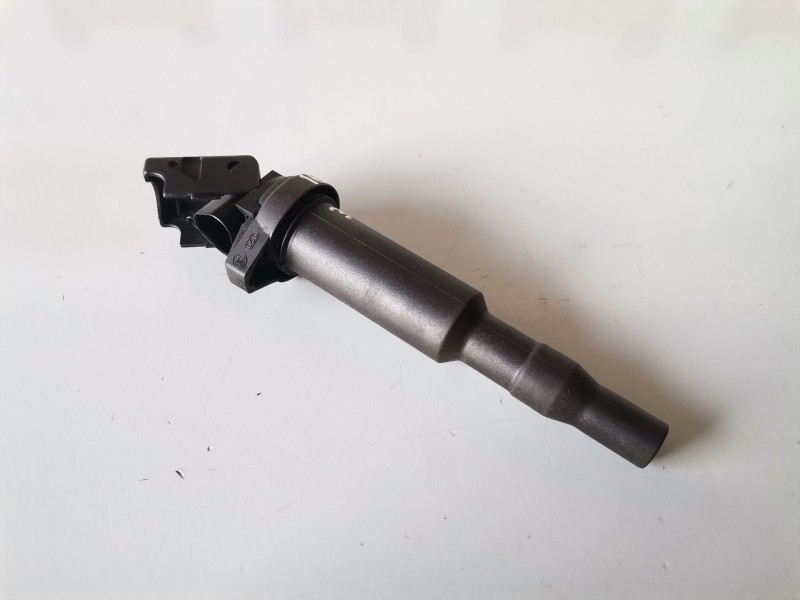 Recambio de bobina encendido para peugeot 207 8fs referencia OEM IAM 0221504470/V75716438002  