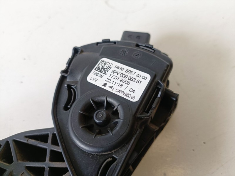 Recambio de pedal acelerador para peugeot 207 sw kfv referencia OEM IAM 968280578000  