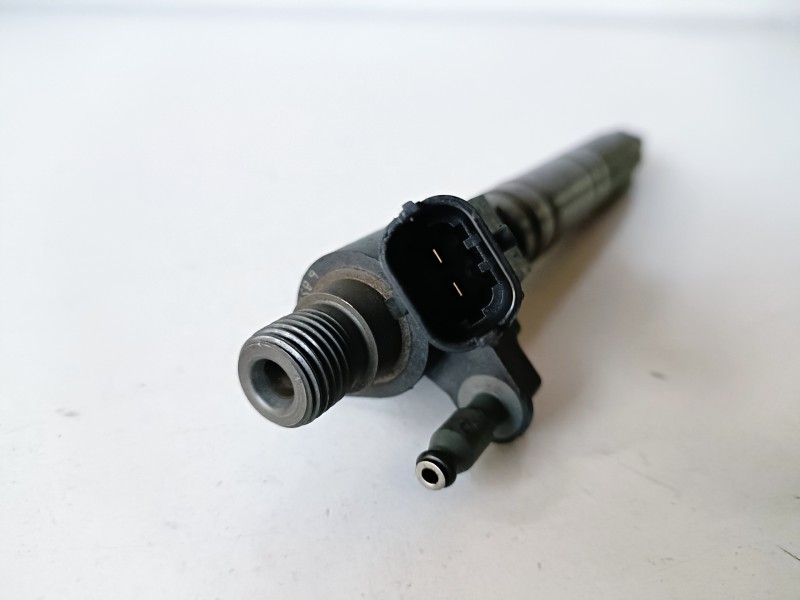 Recambio de inyector para volvo xc60 d5244t10 referencia OEM IAM 0445116016  