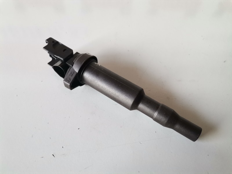 Recambio de bobina encendido para peugeot 207 8fs referencia OEM IAM 0221504470/V75716438002  