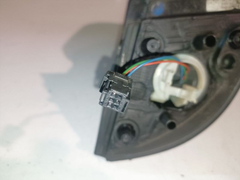 Recambio de retrovisor izquierdo para peugeot partner furgón 9h06 / 9hn referencia OEM IAM   