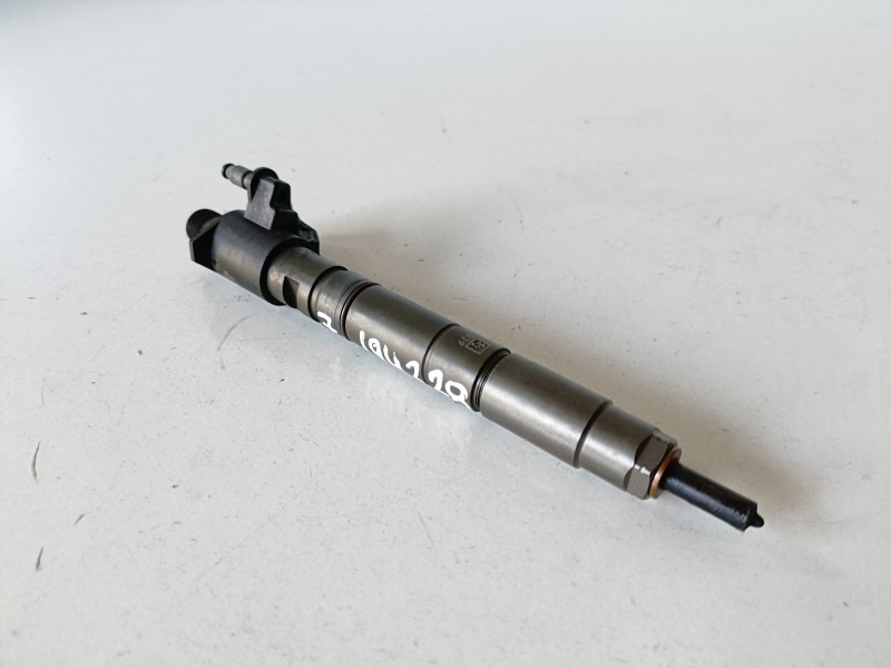 Recambio de inyector para volvo xc60 d5244t10 referencia OEM IAM 0445116016  