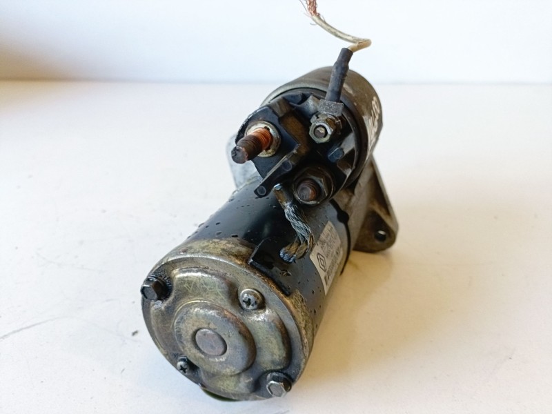 Recambio de motor arranque para renault clio iii k9k764 referencia OEM IAM M000T21471  