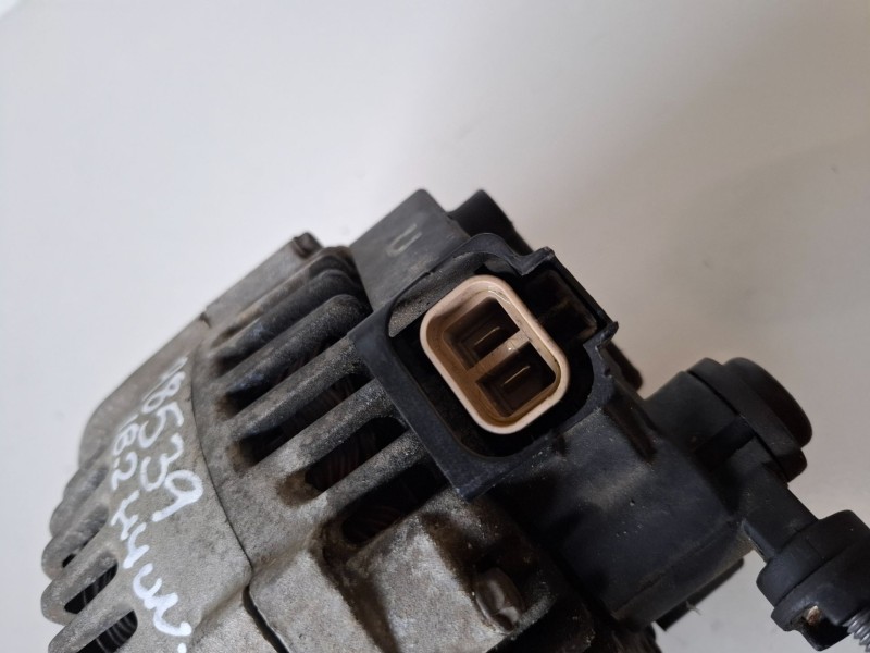 Recambio de alternador para hyundai i30 (fd) d4fb referencia OEM IAM 2655475  