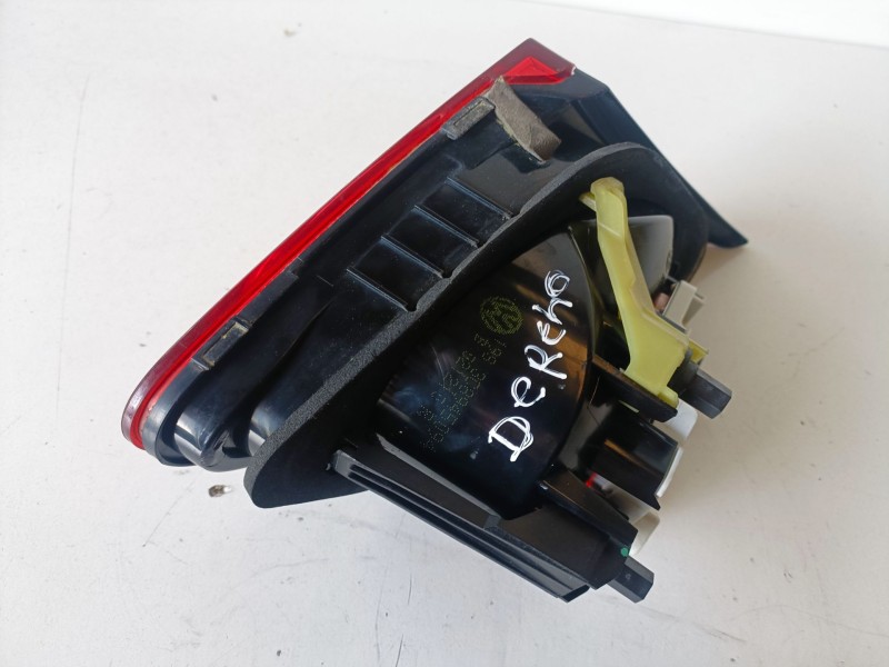 Recambio de piloto trasero derecho para volkswagen passat cc (357) cffb referencia OEM IAM 3C8945094R  