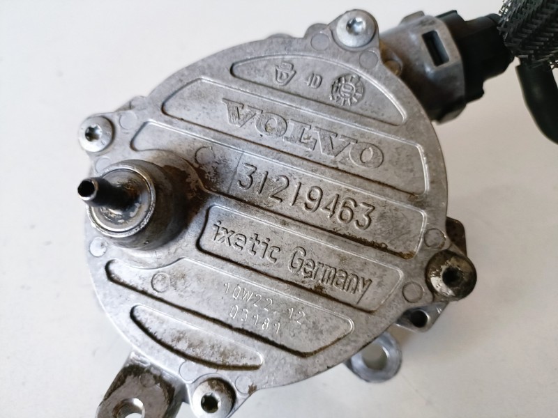 Recambio de depresor freno / bomba vacio para volvo xc60 d5244t10 referencia OEM IAM 31219463  